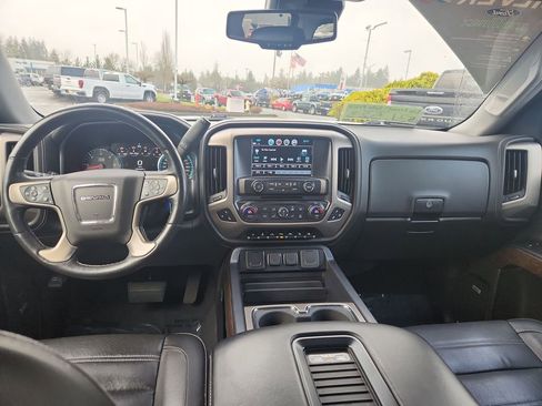 Used 2018 GMC Sierra 1500 Denali w/ Denali Ultimate Package image 6