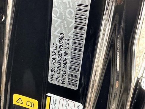 Certified 2023 Jeep Wrangler Willys image 18