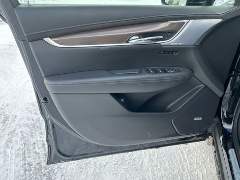 Used 2023 Cadillac XT6 Premium Luxury w/ Platinum Package image 20