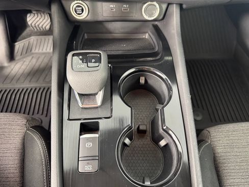 Used 2023 Nissan Rogue SV AWD/4WD image 18