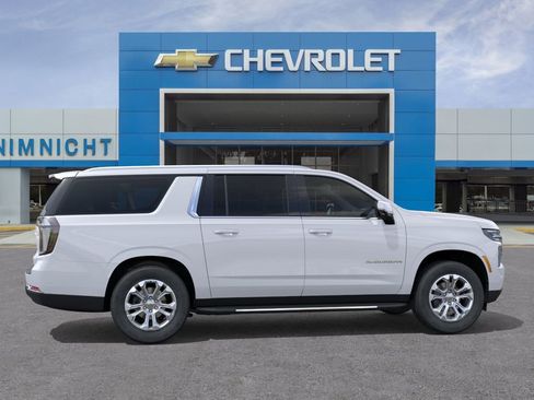 New 2026 Chevrolet Suburban LT RWD image 5