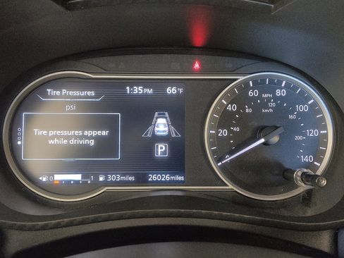 Used 2024 Nissan Versa SV image 23