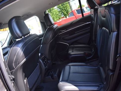 Used 2021 Jeep Grand Cherokee L Limited AWD/4WD image 21