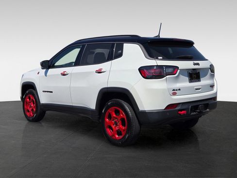 Used 2022 Jeep Compass Trailhawk w/ Trailhawk Elite Group AWD/4WD image 7