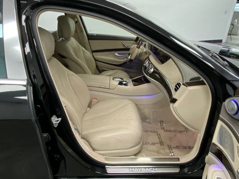 Used 2018 Mercedes-Benz Maybach S 560 4MATIC image 24