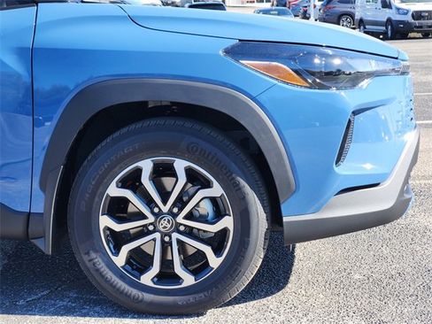 New 2026 Toyota Corolla Cross SE image 5