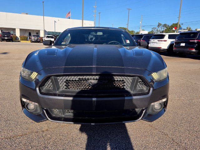 Used 2015 Ford Mustang GT RWD image 2