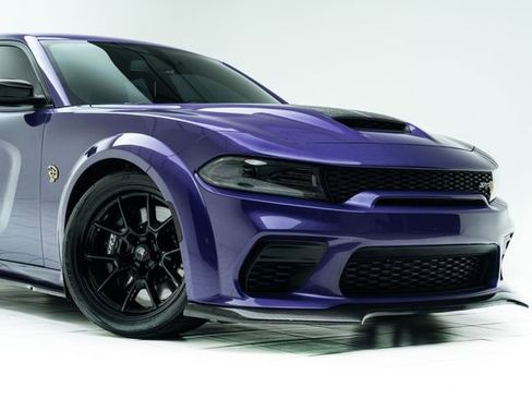 Used 2023 Dodge Charger SRT Hellcat w/ Harman/Kardon Audio Group RWD image 4