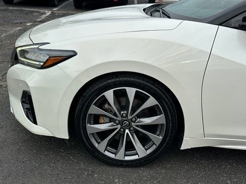 Certified 2023 Nissan Maxima Platinum w/ Sport Mat Group FWD image 7