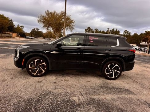 Used 2024 Mitsubishi Outlander SEL image 4