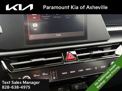 New 2026 Kia Niro LX FWD image 11