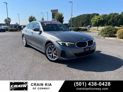 Used 2025 BMW 330i Sedan RWD image 1