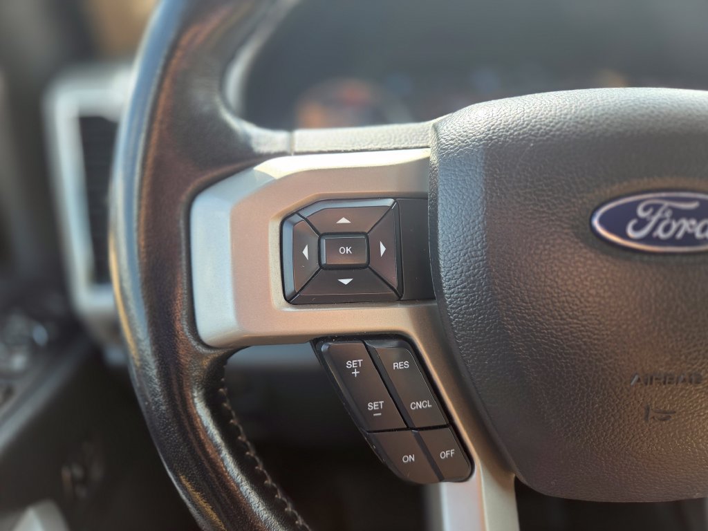 Used 2022 Ford F350 Lariat w/ Lariat Ultimate Package AWD/4WD image 17