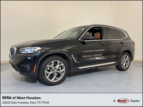 Used 2024 BMW X3 sDrive30i w/ Premium Package image 1