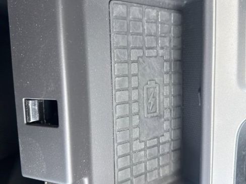 Used 2023 Ford Explorer ST-Line w/ Class IV Trailer Tow Package image 38