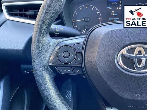 Used 2023 Toyota Corolla LE FWD image 18