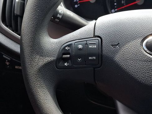 Used 2015 Kia Sportage LX AWD/4WD image 19