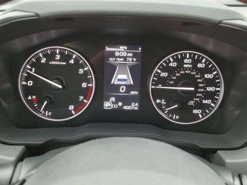 Certified 2025 Subaru Crosstrek 2.5i Limited w/ Crosstrek Mirror Package image 7