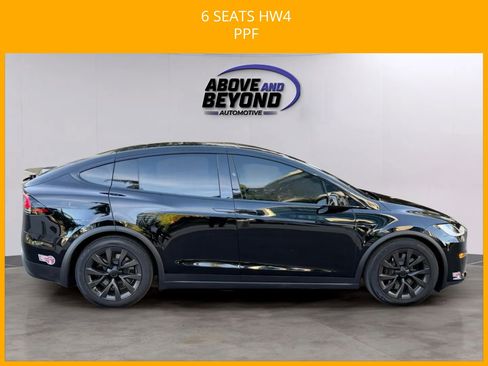 Used 2023 Tesla Model X image 16