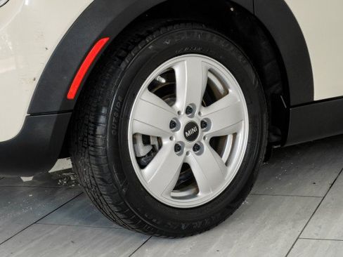 Used 2016 MINI Cooper 4-Door Hardtop FWD image 48