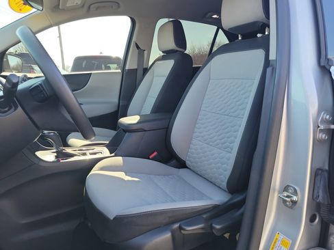 Used 2019 Chevrolet Equinox LS image 19