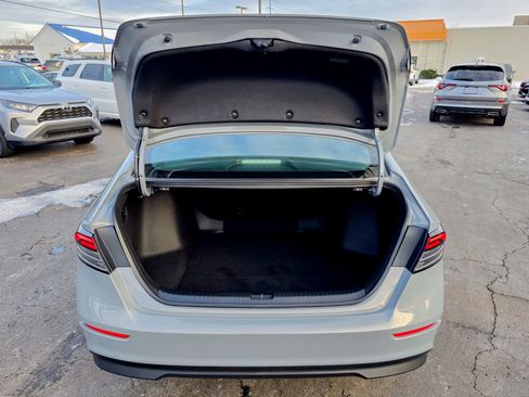 Used 2025 Honda Accord Sport image 51