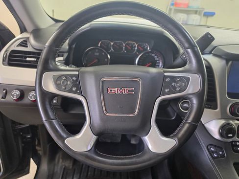 Used 2016 GMC Yukon SLT w/ Open Road Package AWD/4WD image 18