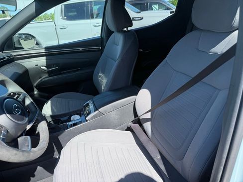 Used 2022 Hyundai Santa Cruz SEL w/ Activity Package FWD image 3