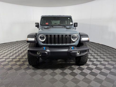 Used 2025 Jeep Wrangler Unlimited Rubicon 4xe w/ Convenience Group image 11