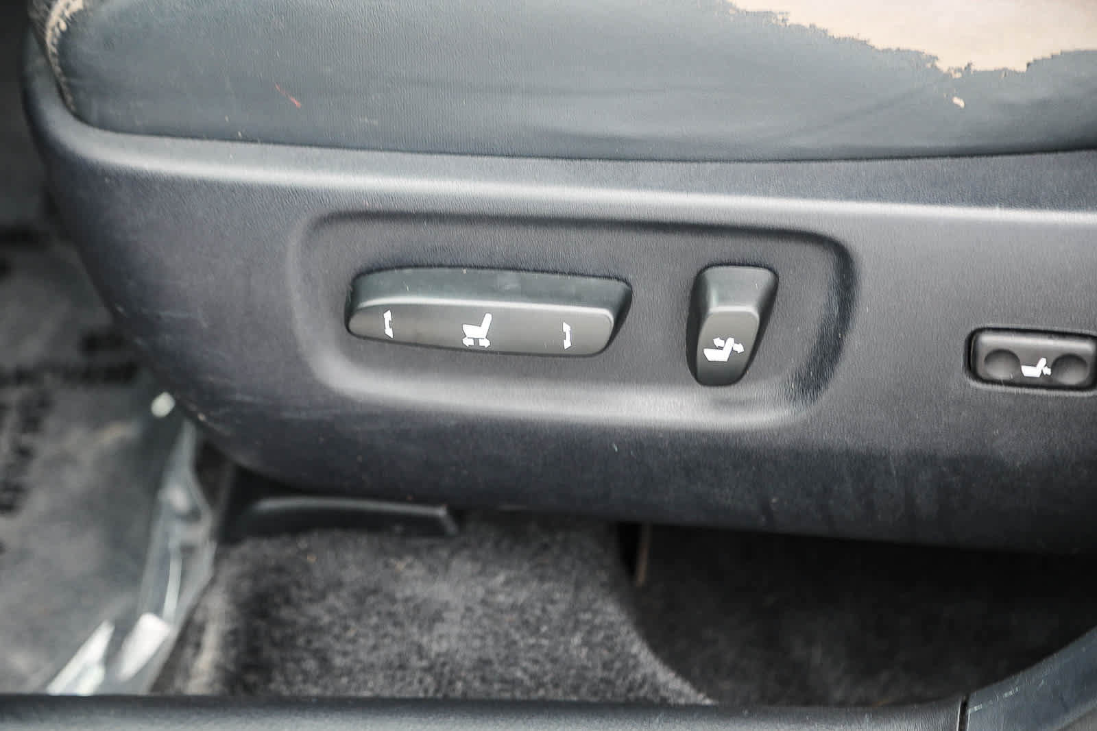 Used 2011 Lexus HS 250h FWD image 18