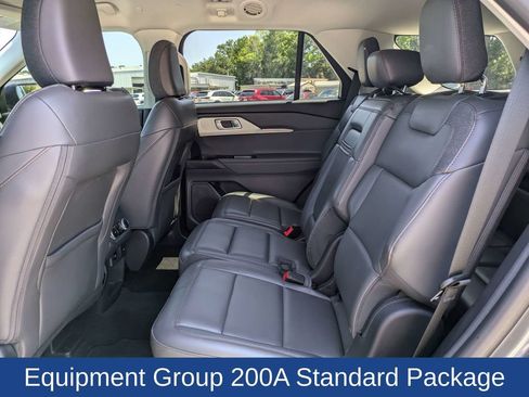 Certified 2025 Ford Explorer Active w/ Active Comfort Package RWD image 15