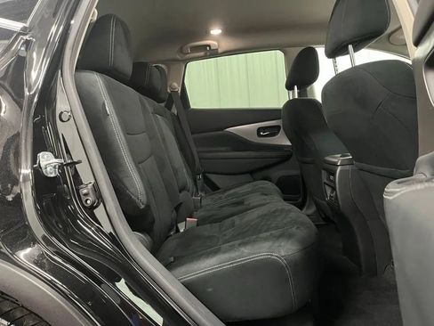 Used 2020 Nissan Murano SV AWD/4WD image 19