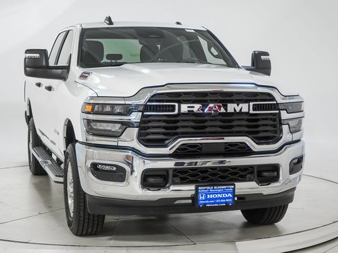 Used 2026 RAM 2500 Big Horn AWD/4WD image 15