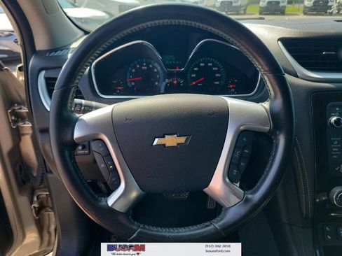 Used 2016 Chevrolet Traverse LT w/ Style and Technology Package FWD image 15