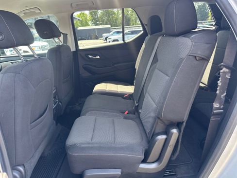 Used 2020 Chevrolet Traverse LS w/ LPO, Floor Liner Package AWD/4WD image 10