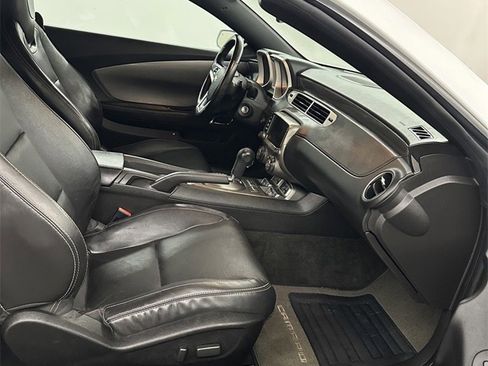 Used 2013 Chevrolet Camaro SS w/ RS Package image 33