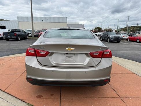 Used 2024 Chevrolet Malibu LT image 5