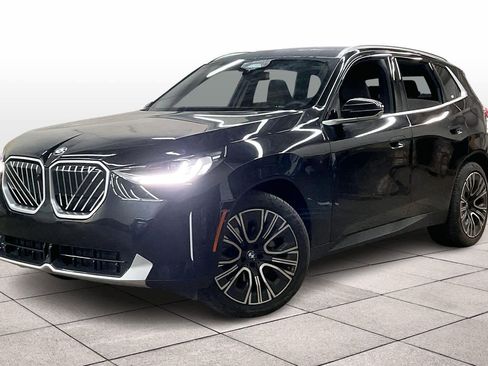 Used 2025 BMW X3 xDrive30i w/ Premium Package image 1