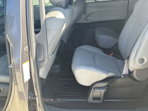 Certified 2024 Toyota Sienna XLE w/ XLE Plus Package FWD image 14