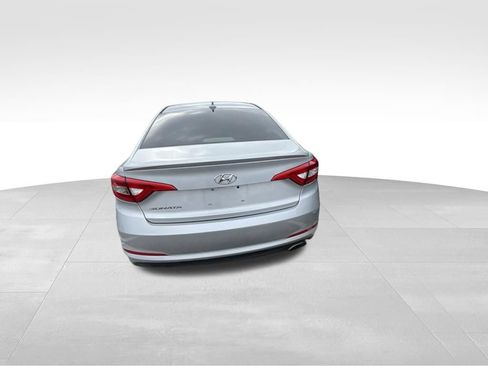 Used 2016 Hyundai Sonata SE FWD image 17