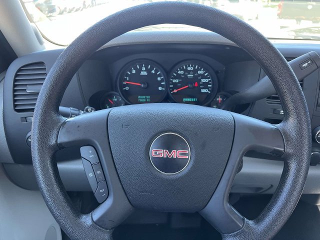 Used 2010 GMC Sierra 1500 W/T w/ Work Truck Preferred Package RWD image 18