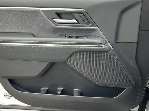 New 2026 GMC Sierra EV Elevation image 25