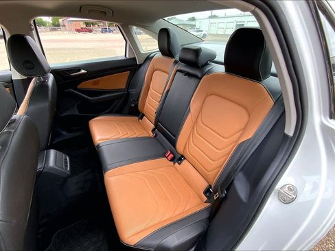 Used 2024 Volkswagen Jetta SEL image 21