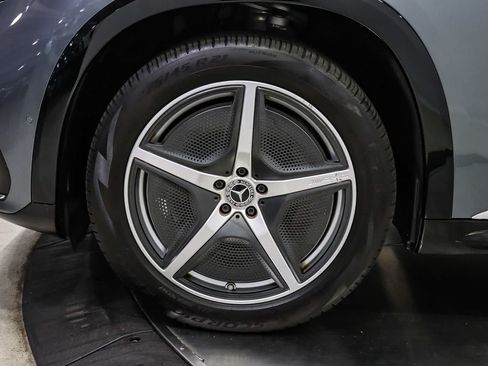 Certified 2023 Mercedes-Benz EQS 580 4MATIC SUV image 9