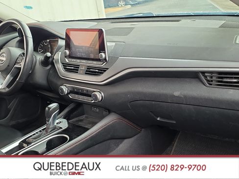 Used 2023 Nissan Altima 2.5 SR FWD image 16