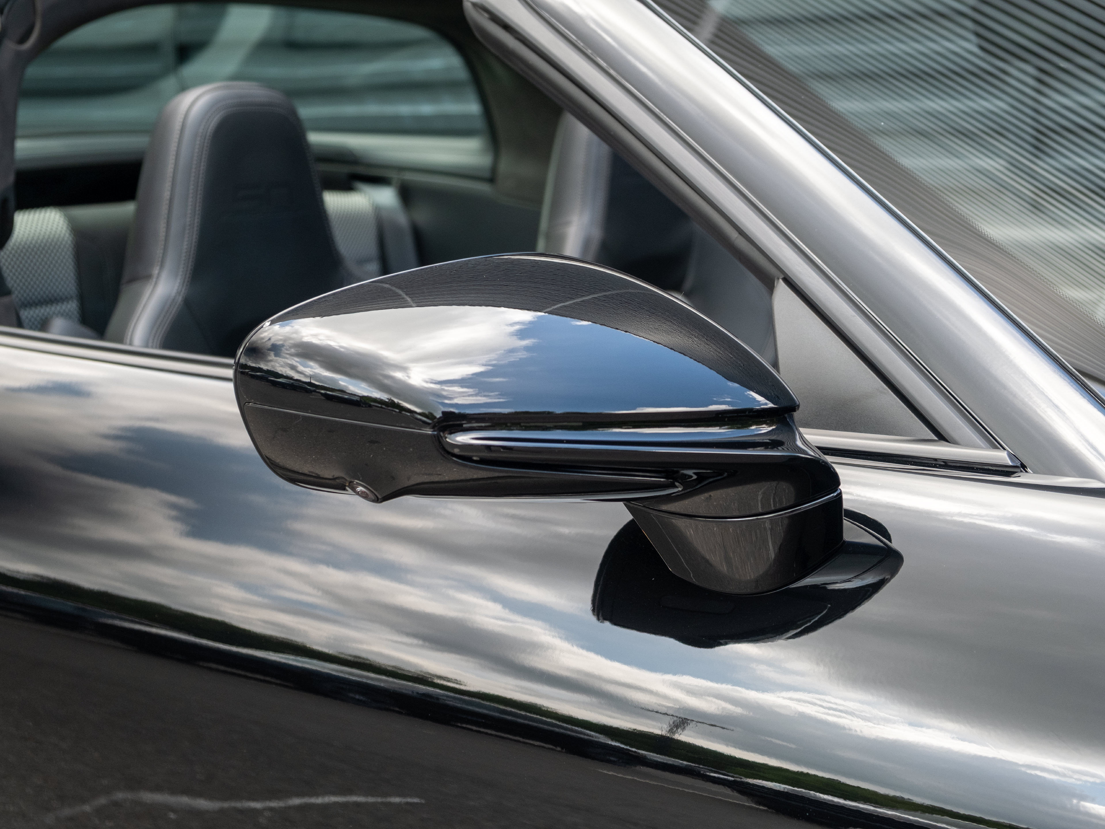 Certified 2022 Porsche 911 Targa 4 GTS AWD/4WD image 18