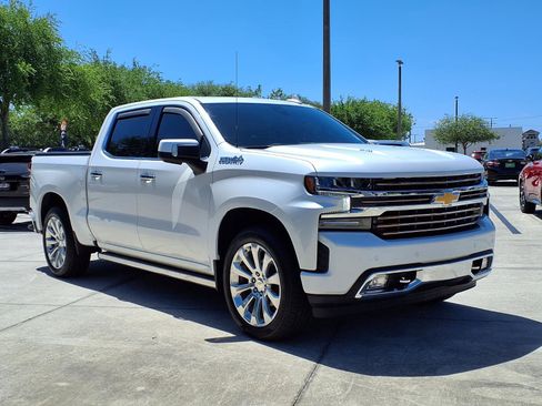 Used 2022 Chevrolet Silverado 1500 High Country AWD/4WD image 6