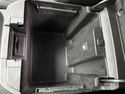 Used 2019 GMC Sierra 1500 SLT image 26