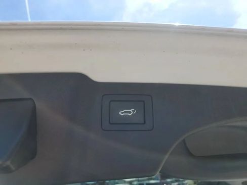 Used 2017 Hyundai Santa Fe Sport w/ Cargo Package AWD/4WD image 10