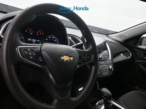 Used 2023 Chevrolet Malibu LT image 10